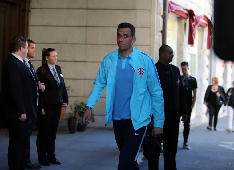 DOBRO POGLEDAJTE IZRAZE LICA VATRENIH: Jedan pogled na njih najbolje će reći vjeruju li i oni u plasman na SP