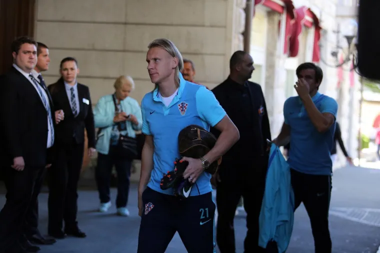 DOBRO POGLEDAJTE IZRAZE LICA VATRENIH: Jedan pogled na njih najbolje će reći vjeruju li i oni u plasman na SP