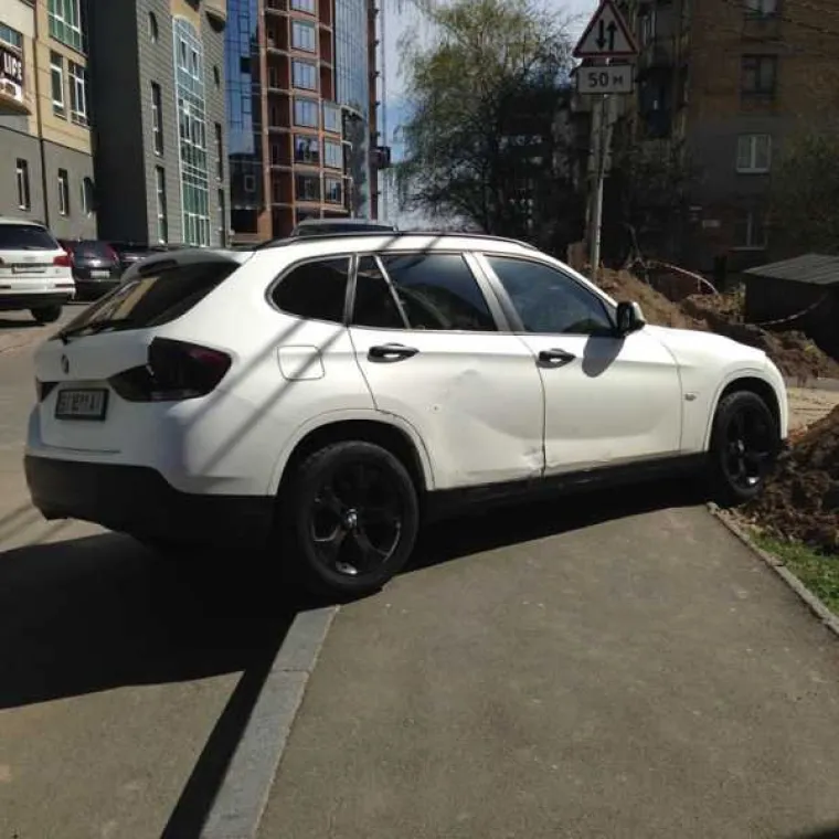 RUSI SE VODE NEKIM SVOJIM PROMETNIM PRAVILIMA: Na njihovim ulicama vlada opći kaos