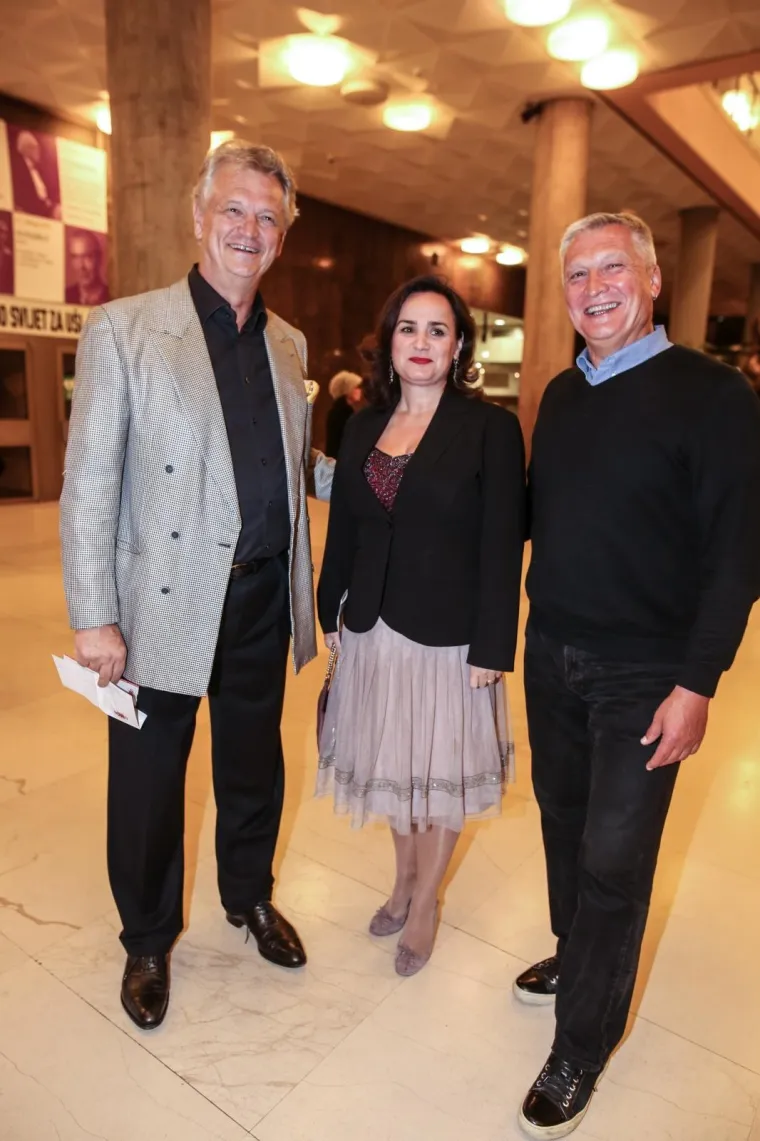 POZNATA LICA U LISINSKOM: Evo tko je sve do&scaron;ao na nastup popularnog holivudskog glumca Johna Malkovicha?