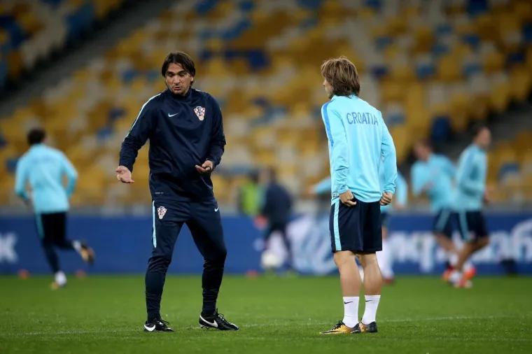 MANDŽUKIĆ NA TRENINGU! Službene potvrde nema, ali čini se da bi neumorni napadač mogao zaigrati protiv Ukrajine