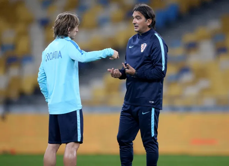 MANDŽUKIĆ NA TRENINGU! Službene potvrde nema, ali čini se da bi neumorni napadač mogao zaigrati protiv Ukrajine