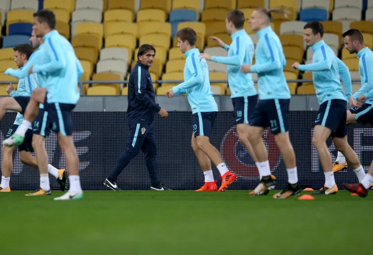 MANDŽUKIĆ NA TRENINGU! Službene potvrde nema, ali čini se da bi neumorni napadač mogao zaigrati protiv Ukrajine