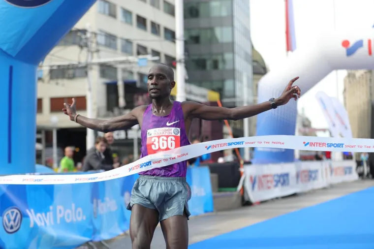 OVAKO JE DANAS IZGLEDALO U ZAGREBU: Ulice glavnog grada pretvorile su se u sportsko polje