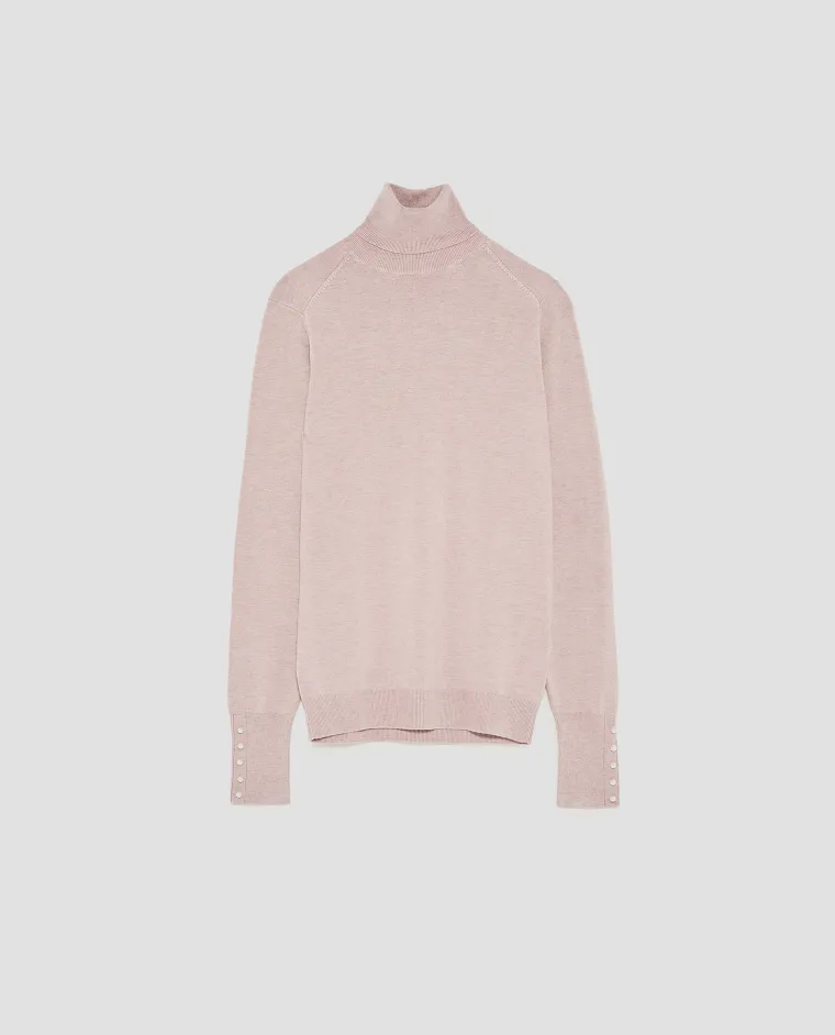 Dolčevita s bisernim gumbima na rukavima, Zara, 149,90 kuna