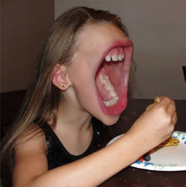 PRIMILI SE PHOTOSHOPA, ALI SU POTPUNO NESPOSOBNI: Njihove kreacije su bizarne i urnebesne