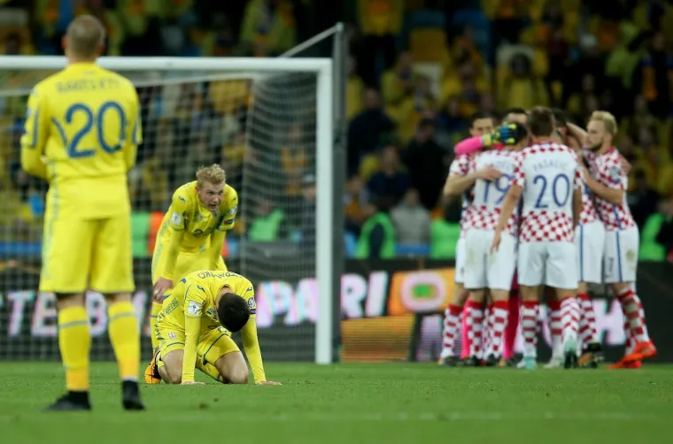 OVAKO SLAVI HRVATSKA! Dugo nismo vidjeli osmijehe na licima Modrića, Rakitića i dru&scaron;tva, podsjetite se kako izgledaju kad su sretni