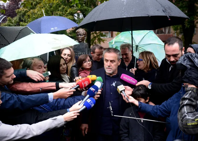 VRAĆENA BISTA IVE LOLE RIBARA: Milan Bandić posjetio park na križanju Selske i prilaza Baruna Filipovića