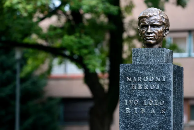 VRAĆENA BISTA IVE LOLE RIBARA: Milan Bandić posjetio park na križanju Selske i prilaza Baruna Filipovića
