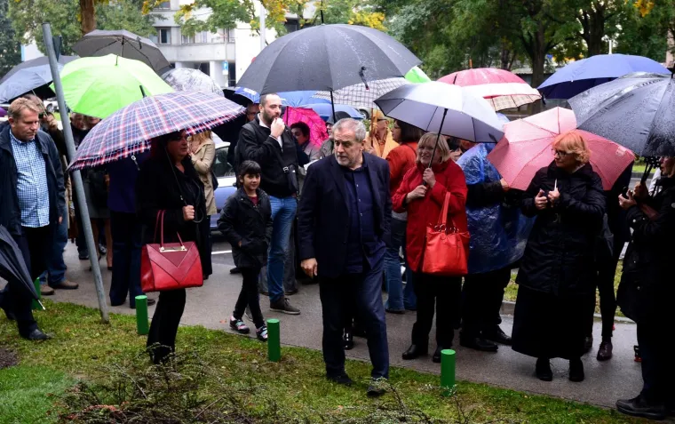 VRAĆENA BISTA IVE LOLE RIBARA: Milan Bandić posjetio park na križanju Selske i prilaza Baruna Filipovića