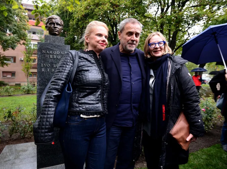 VRAĆENA BISTA IVE LOLE RIBARA: Milan Bandić posjetio park na križanju Selske i prilaza Baruna Filipovića