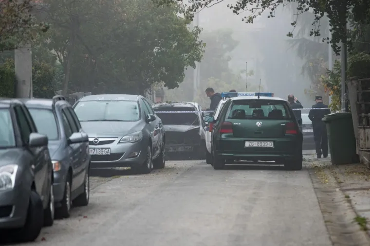 U POTPUNOSTI IZGORIO AUTOMOBIL: Policija istražuje tko je zapalio automobil na Javorovcu