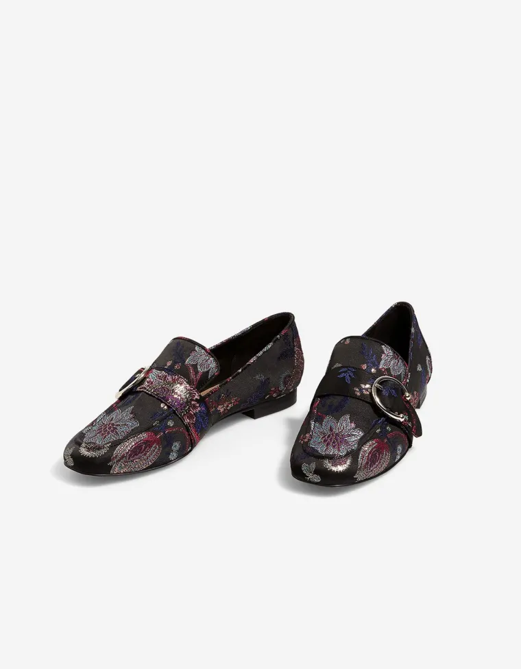 Mokasinke s vezom, Stradivarius, 199,90 kuna