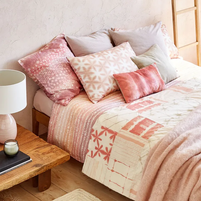 Pamučni patchwork poplun s efektom akvarela, Zara Home, 499,00 kuna
