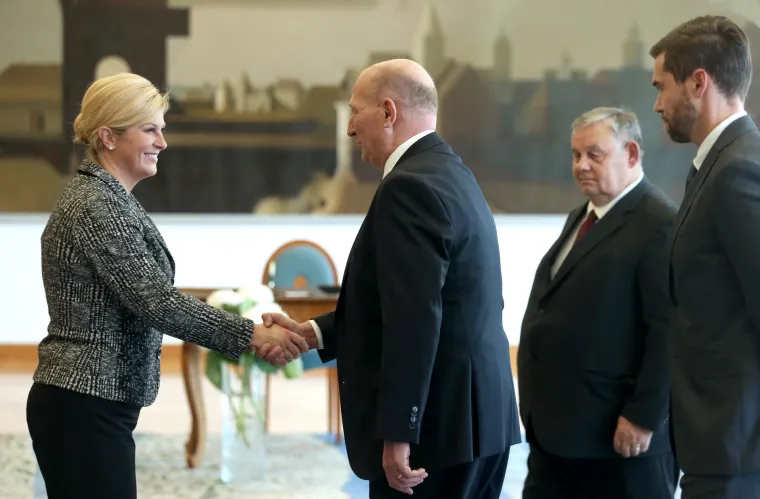 Novoizabrani suci Ustavnog suda prisegnuli pred predsjednicom RH Kolindom Grabar Kitarović