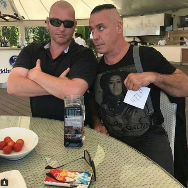 ZVIJEZDE KOJE ZNAJU KAKO POZIRATI: Vidi se da cijene svoje fanove, pogledajte &scaron;to sve rade za njih