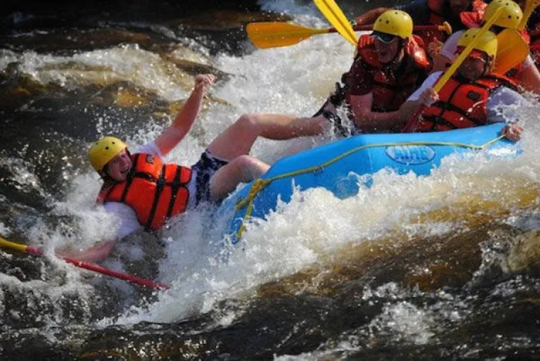 NESREĆA IH PRATI U STOPU: Nevjerojatno u kojim sve situacijama uspijevaju privući nesreću