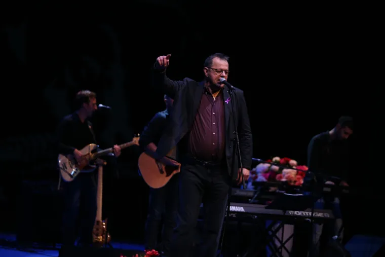 Koncertom 'Vjeruj u ljubav' obilježena 50. godi&scaron;njica Županijske lige protiv raka: zapjevao i Oliver Dragojević