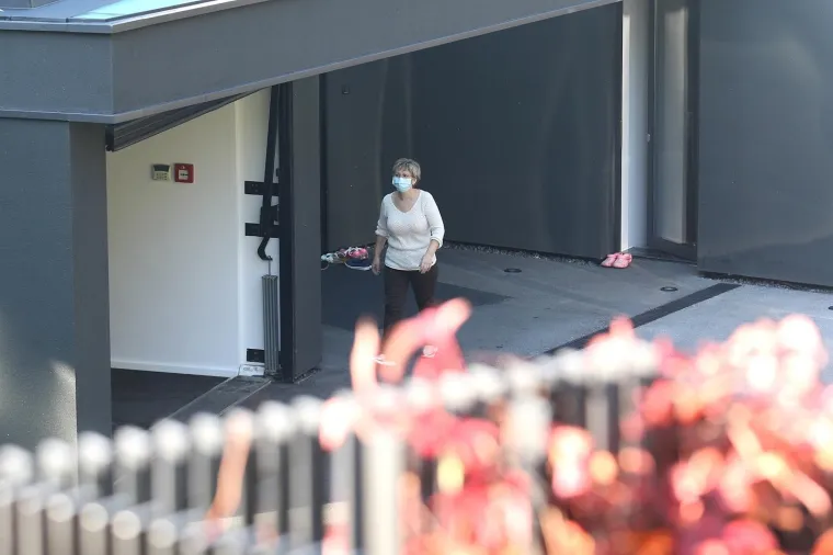 Policija pretresa kuću Piru&scaron;ke Canjuge, nekada&scaron;nje članice Uprave Agrokora, na zagrebačkom Tu&scaron;kancu.  Photo: Dalibor Urukalovic/PIXSELL