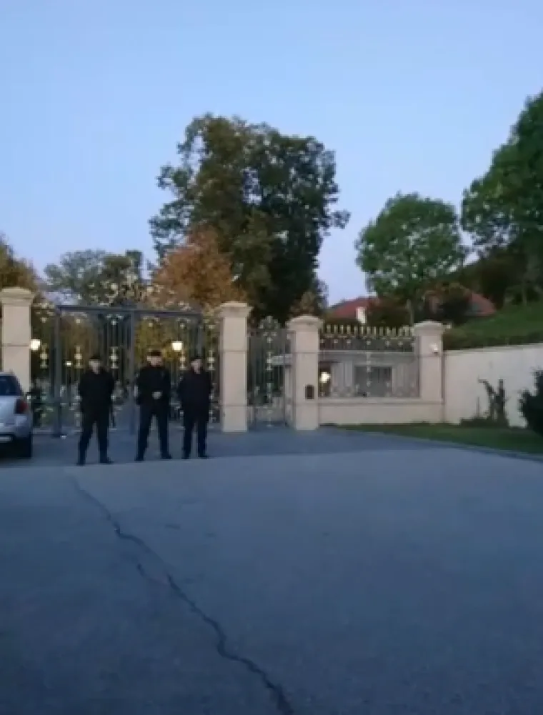 U TIJEKU AKCIJA AGROKOR: Policija rano jutros upala u Kulmerove dvore