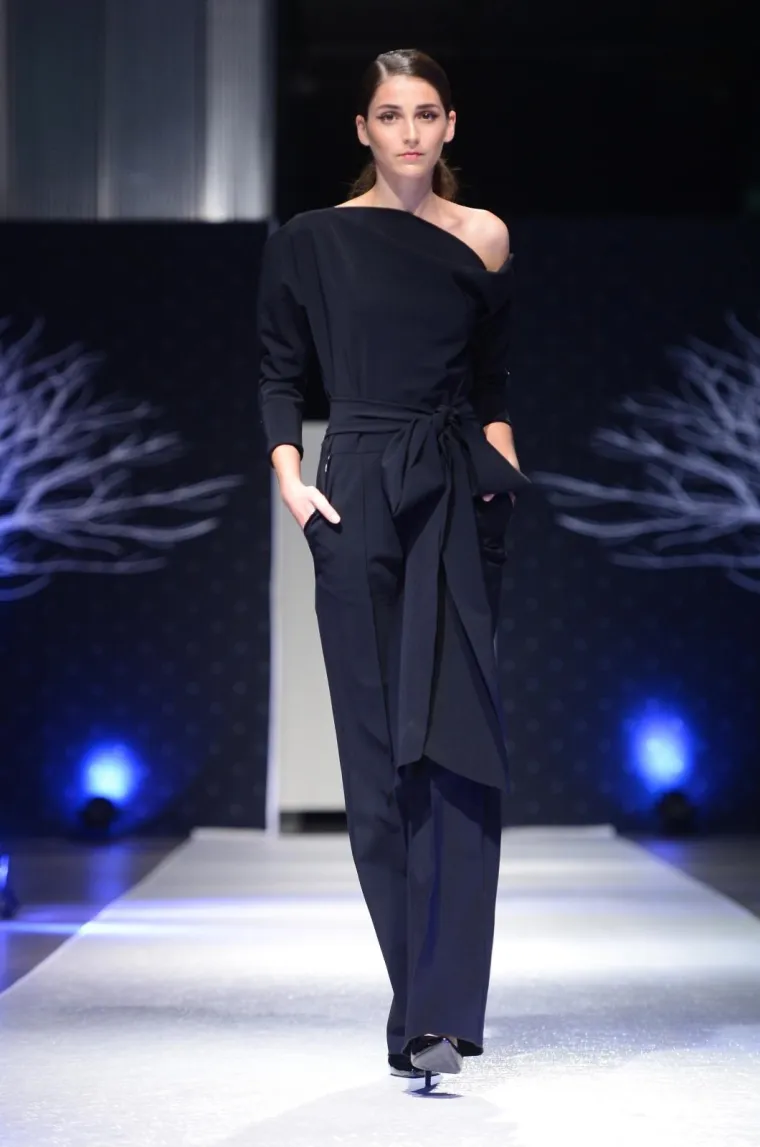 Jučer je predstavljena jo&scaron; jedna odlična kolekcija Hippy Gardena, posebno smo odu&scaron;evljene večernjih haljinama