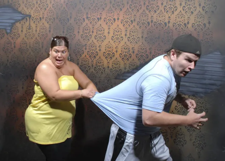 SKORO UPRLJALI GAĆE OD STRAHA: Kuće strave očito nisu za sve, njihove reakcije su urnebesne