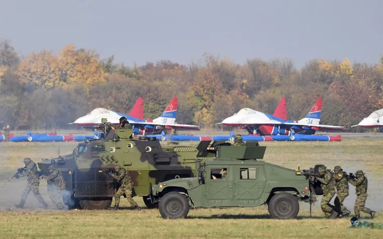 SRBIJA IZVELA VOJNU VJEŽBU: Evo kakav spektakl spremaju u čast ruskom ministru obrane