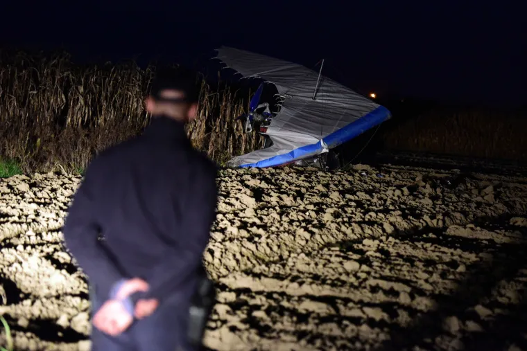 Podbrest: dvije osobe ozlijeđene nakon pada ili prislilnog spuštanja motornog zmaja