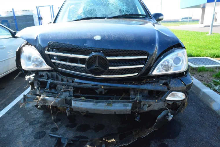 DRAMA KOD SLAVONSKOG BRODA: Poku&scaron;ao policiju izgurati s ceste, a potom sletio u odvodni kanal