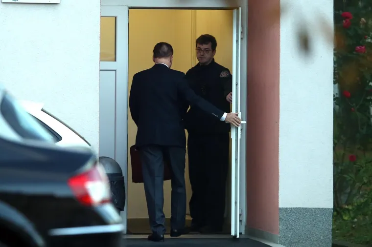 Dolazak osumnjičenih  u aferi Agrokor na ispitivanje u Županijsko državno odvjetni&scaron;tvo. Odvjetnik  Anto Nobilo. 
Photo: Goran Stanzl/PIXSELL