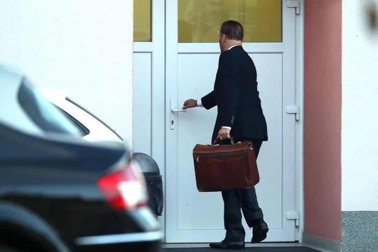 Dolazak osumnjičenih  u aferi Agrokor na ispitivanje u Županijsko državno odvjetni&scaron;tvo. Odvjetnik  Anto Nobilo. 
Photo: Goran Stanzl/PIXSELL