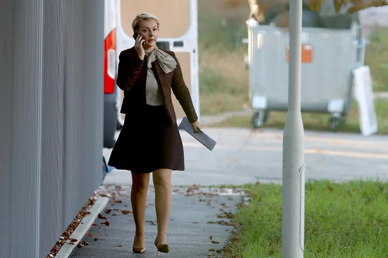 Dubravka Krklec, odvjetnica Mislava Galića ispred Županijskog državnog odvjetni&scaron;tva. 
Photo: Goran Stanzl/PIXSELL