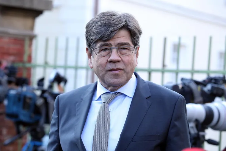 Odvjetnik Ante Todorića Rajko Čogurić. 
Photo: Goran Stanzl/PIXSELL