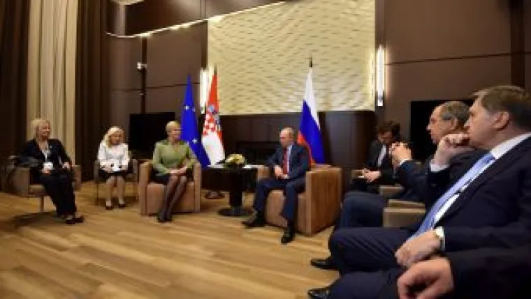 Predsjednica stigla u Soči gdje se susrela s ruskim predsjednikom Vladimirom Putinom