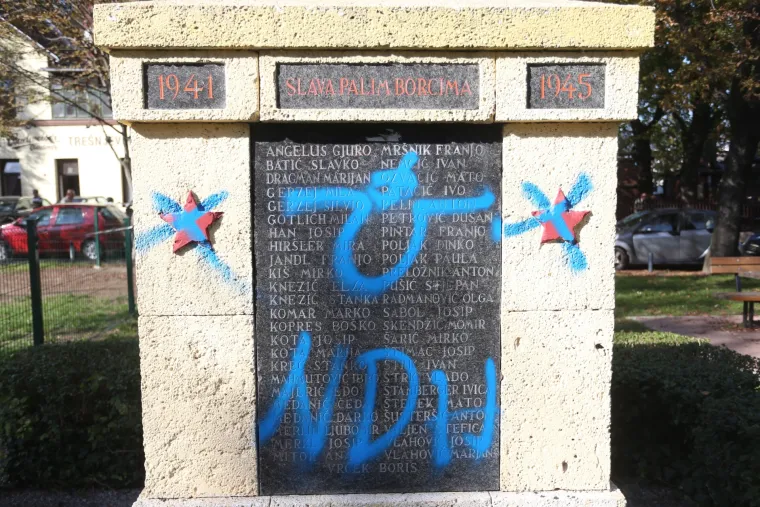 Nakon Lole Ribara, isaran je i spomenik palim borcima NOB-a