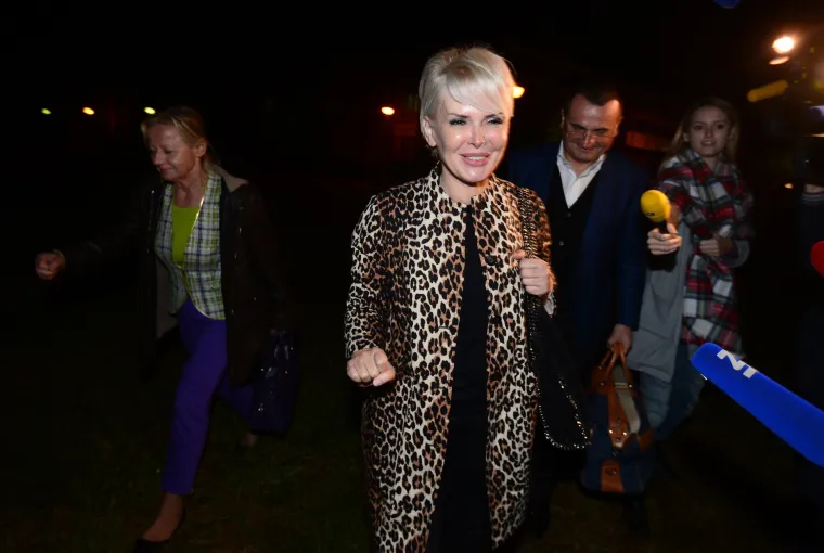 Iza&scaron;li na slobodu: Piru&scaron;ka i Zlatko Canjuga pali u zagrljaj, Crnjac nije skidao osmijeh s lica, Todorićev zet skrivao glavu jaknom