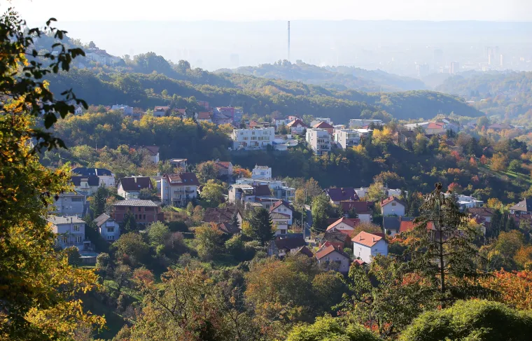 Policija ispred Kulmerovih dvora