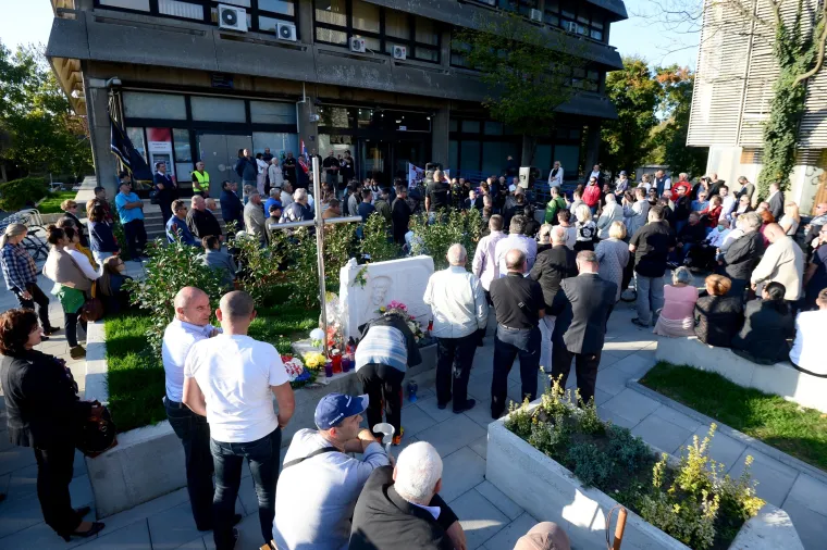 Zagreb: obilježavanje trogodišnjice početka prosvjeda branitelja ispred Ministarstva branitelja