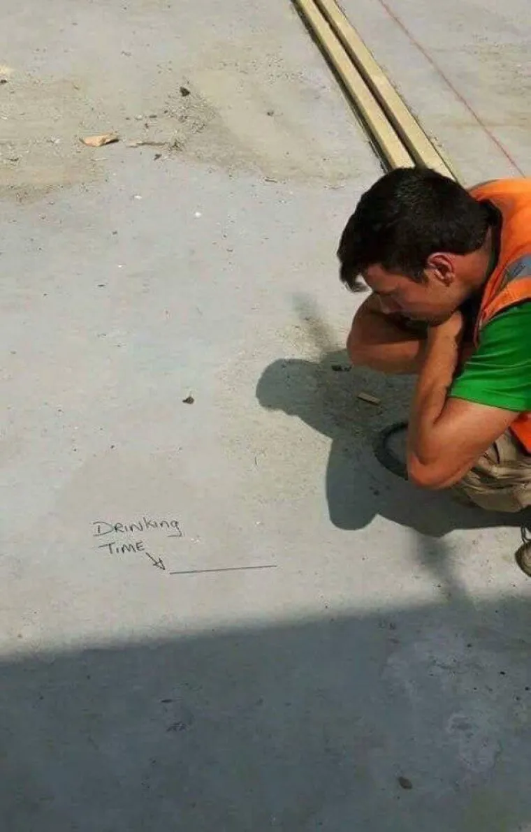 JESTE LI IKADA BILI TOLIKO PIJANI DA...: Koje god pitanje bilo, njihov odgovor je: 'Jesam'