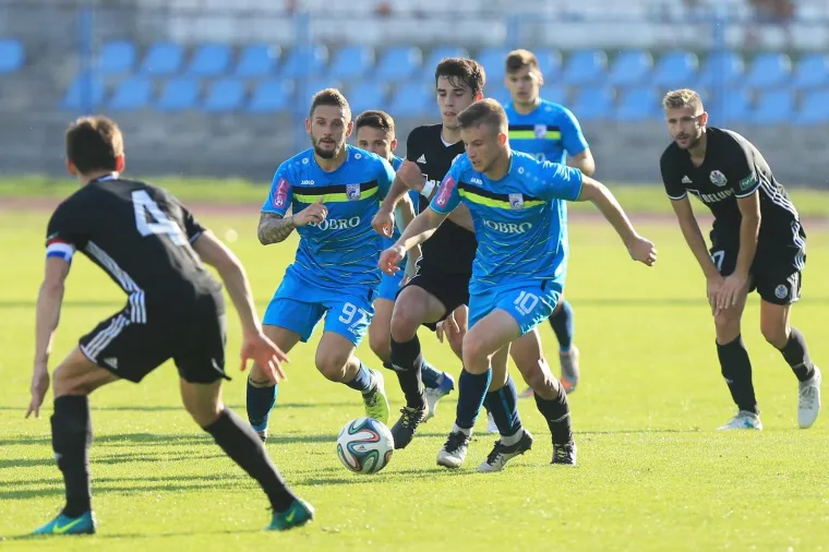 DERBI ZAČELJA U VINKOVCIMA: Cibalia srušila Slaven Belupo i pobjegla iz zone ispadanja