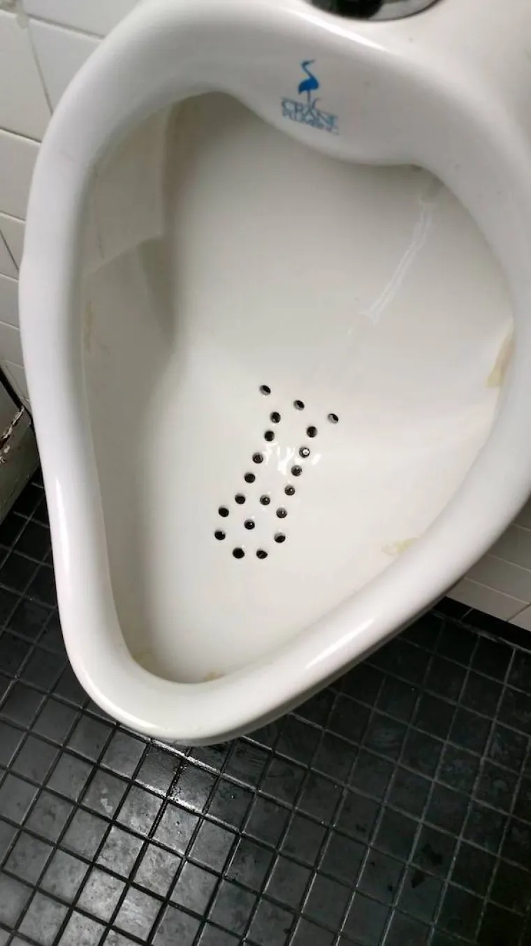 KOLIKO SU VAM PRLJAVE MISLI? Dobro pogledajte fotografije i recite nam vidite li ne&scaron;to čudno