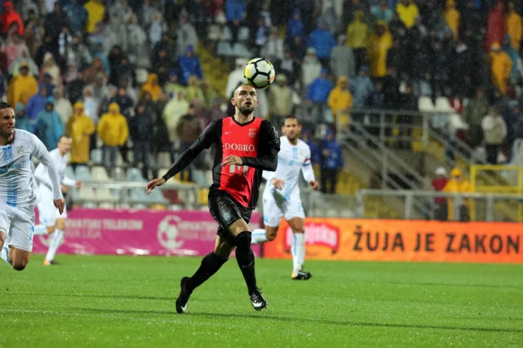 ZAGRIJAVANJE ZA DINAMO: Prvaci dočekali Osječane uoči derbija na Maksimiru