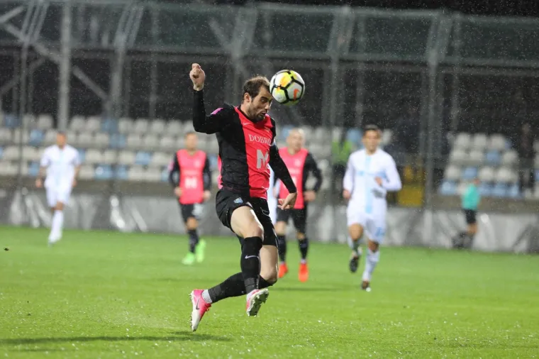 ZAGRIJAVANJE ZA DINAMO: Prvaci dočekali Osječane uoči derbija na Maksimiru