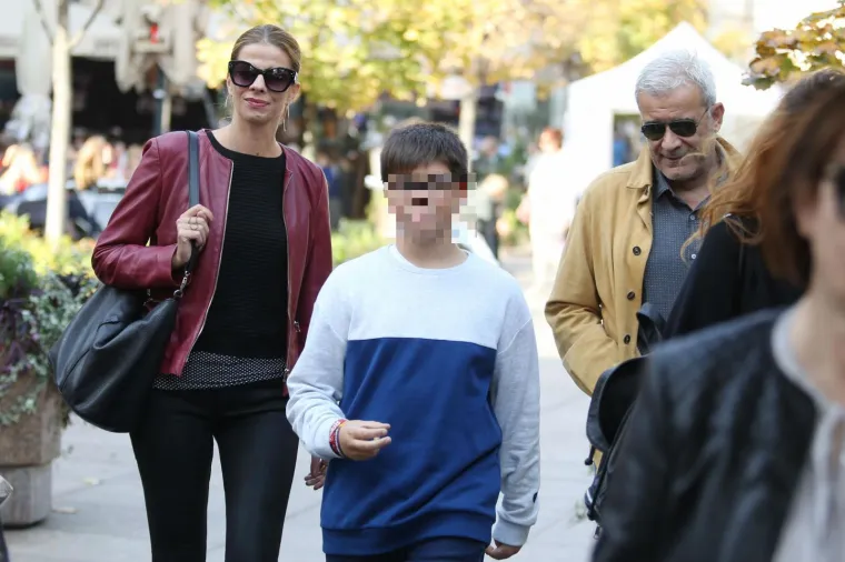 [FOTO] ATRAKTIVNA SPLIĆANKA: &Scaron;ef Agrokora Ante Ramljak &scaron;picom pro&scaron;etao sa svojom djevojkom