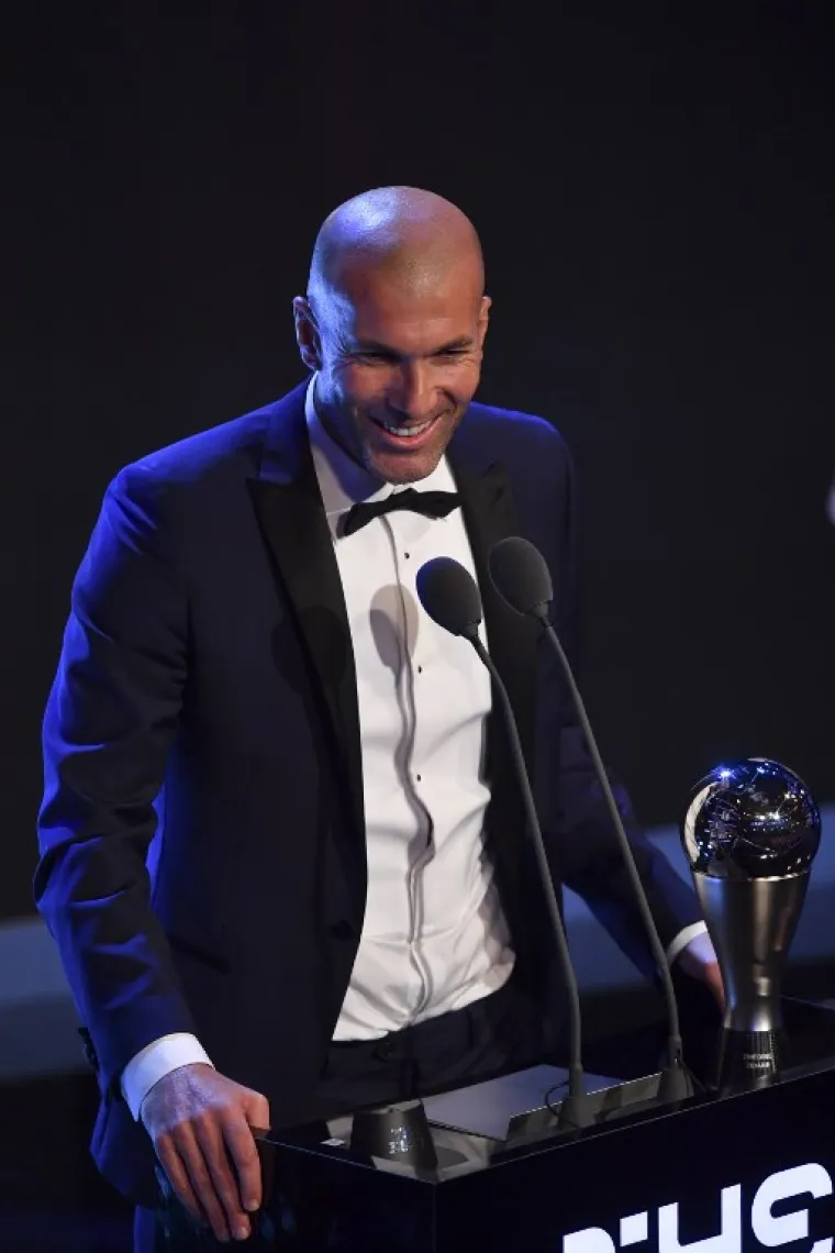 Trener godine je strateg europskog prvaka Real Madrida Zinedine Zidane.