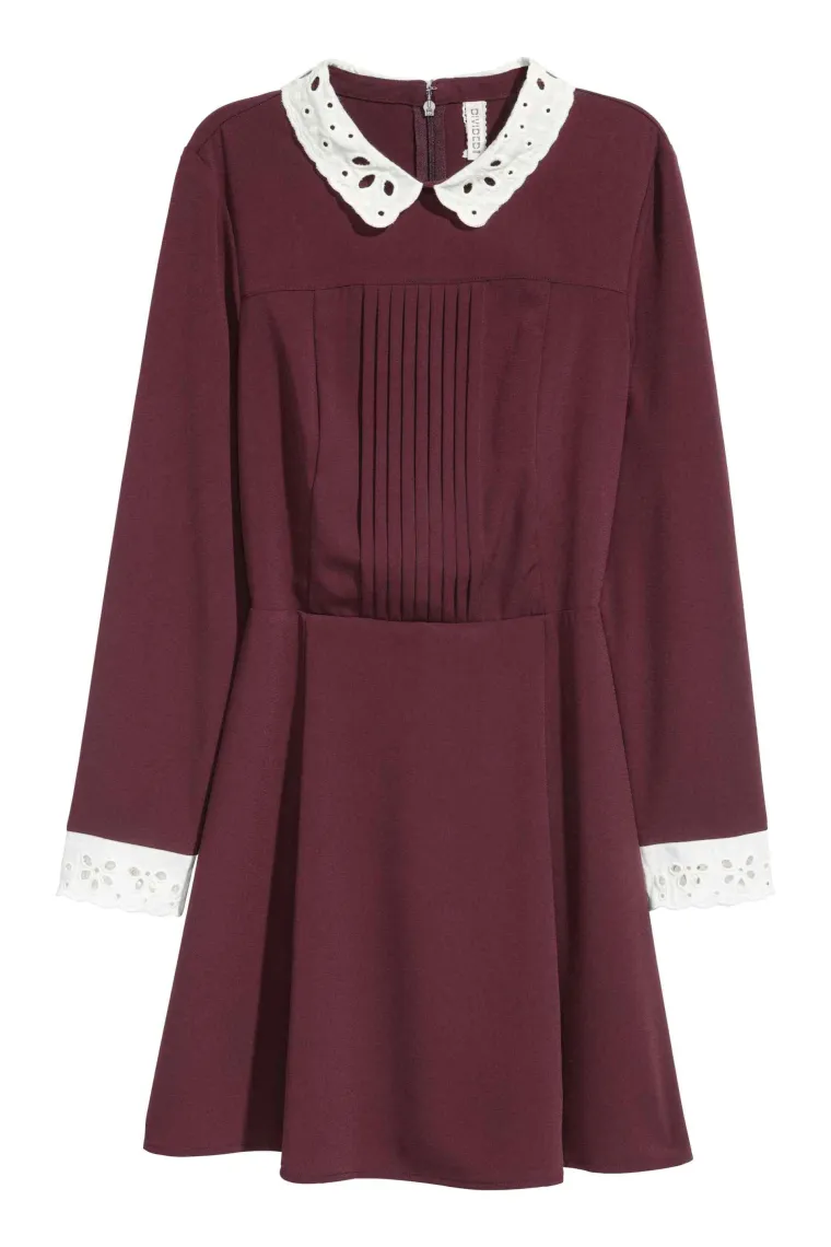 Haljinica sa čipkastim ovratnikom, H&amp;M, 264,01 kuna