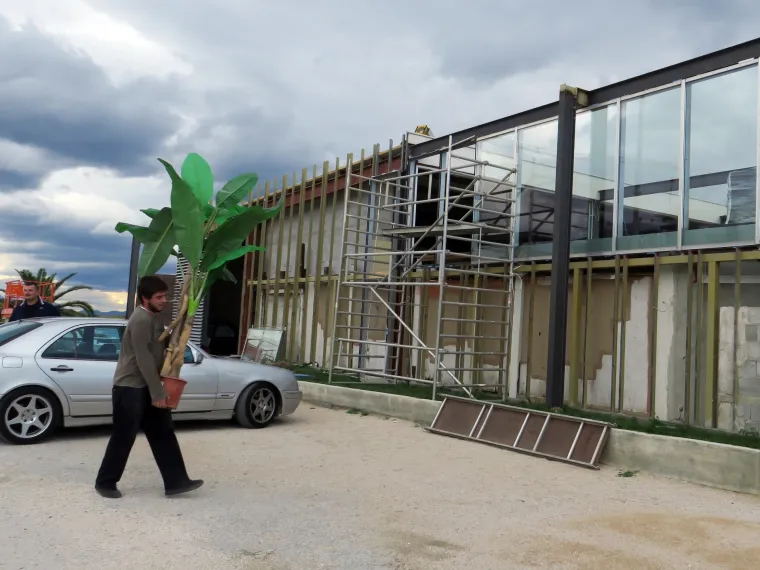 Ugostitelji na Žnjanu dobili rok od tjedan dana da sami uklone objekte