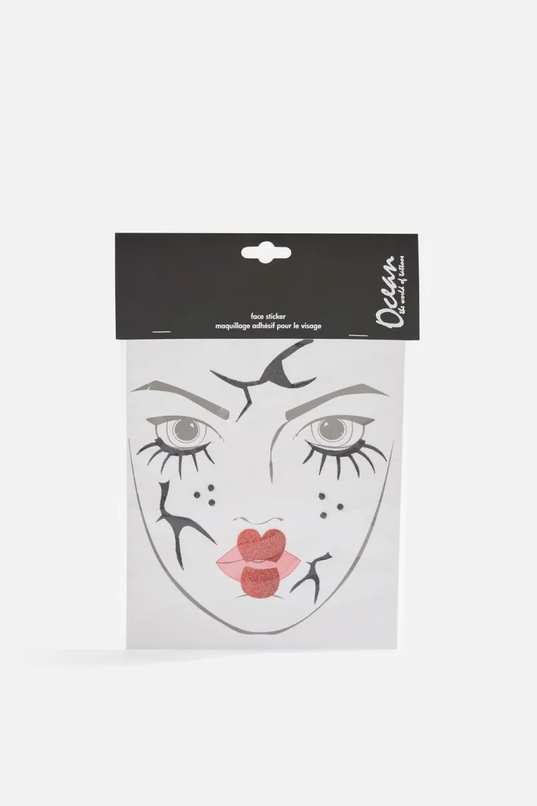 Creepy doll face sticker, Topshop, 33,63 kune