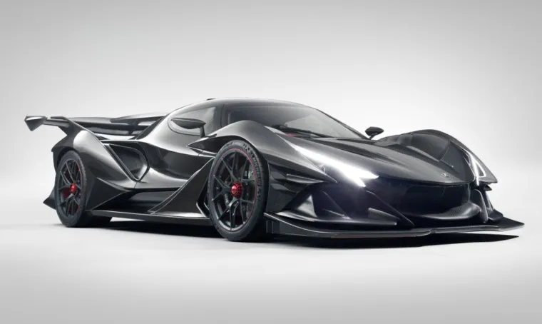 Iza naziva Intensa Emozione krije se hiperautomobil koji na putu do maksimalnih 335 km/h 'stotku' hvata za 2,7 sekundi.