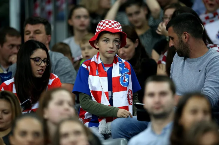 HRVATSKA DEFINITIVNO VOLI KAUBOJE: Atmosfera u zagrebačkoj Areni je bila spektakularna